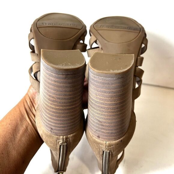 Franco Sarto Womens Sz 8.5 M Strappy Chunky Heels Open Toe Sandals Beige Leather - Picture 7 of 11